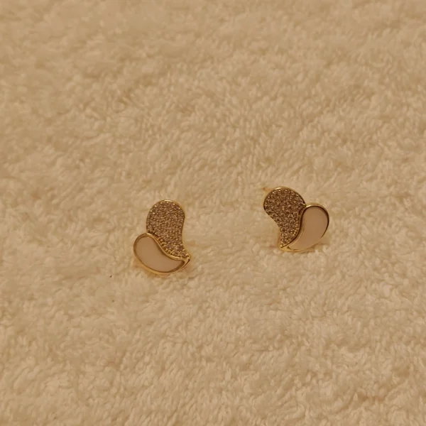 HEART STUDS - Image 2