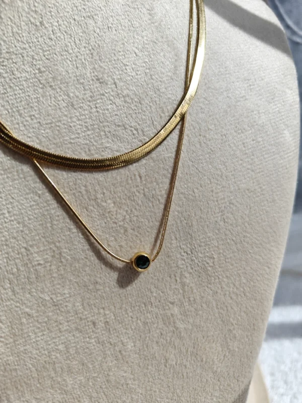 SNAKE DOUBLE LAYER STUD BLACK NECKLACE - Image 4