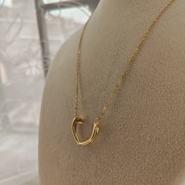 PARIS BIG HEART NECKLACE - Image 3