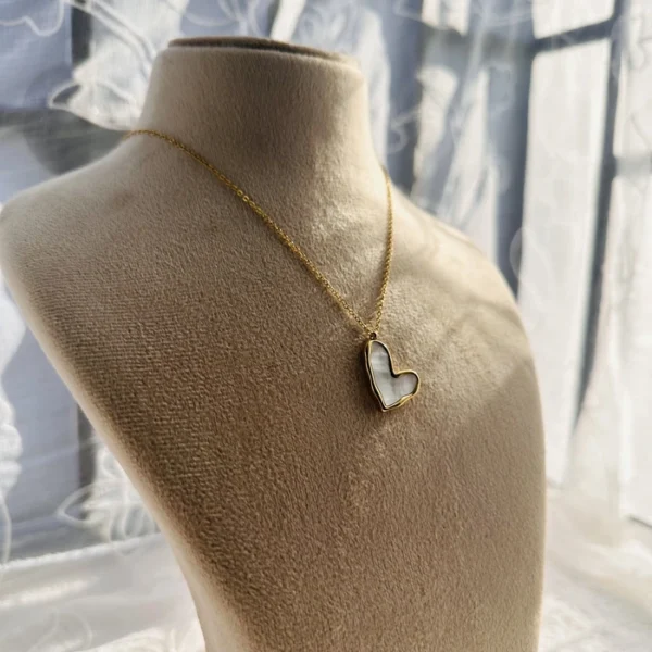 TITLED HEART NECKLACE - Image 2