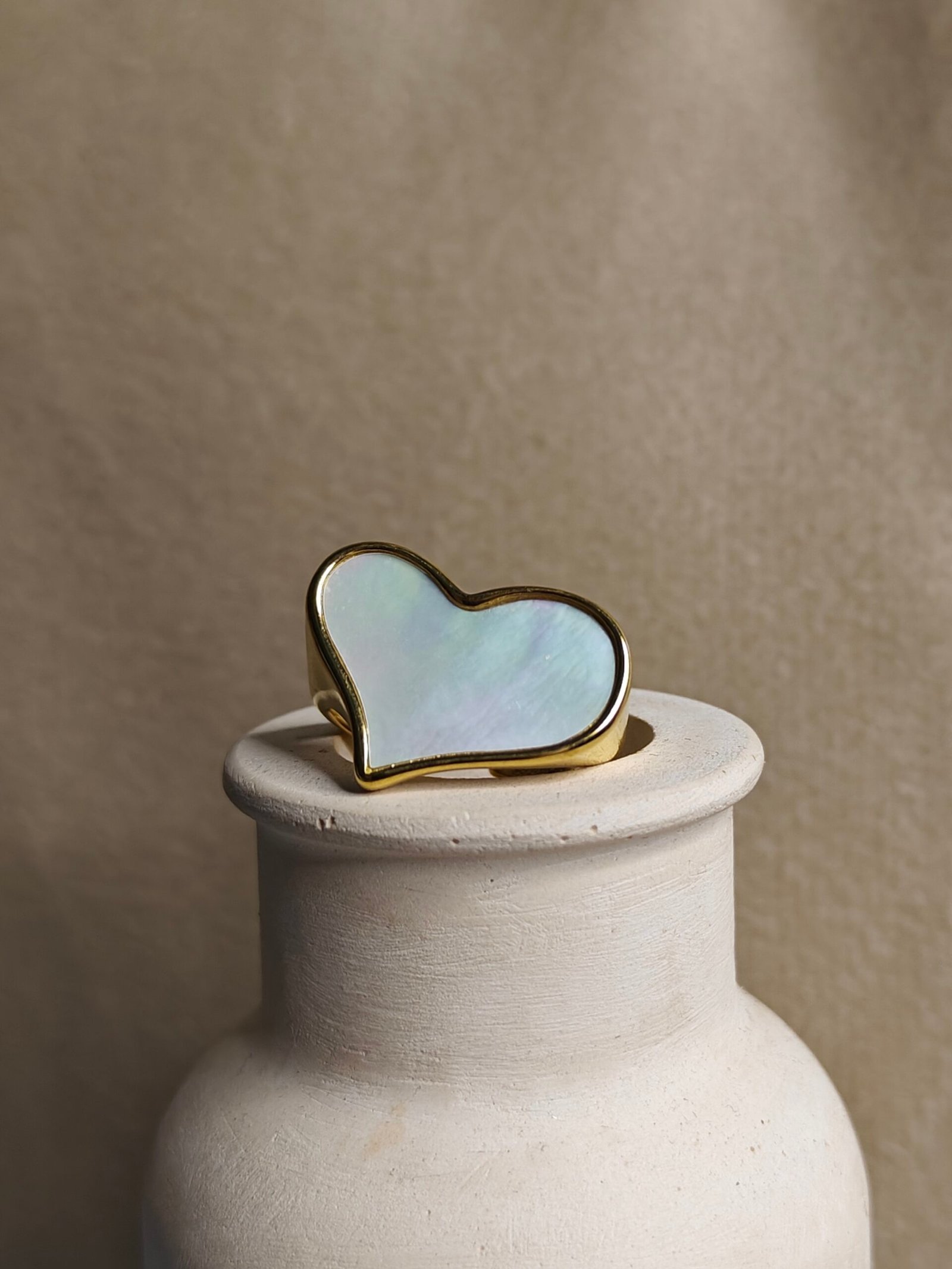 Skarra Iridescent Heart Ring