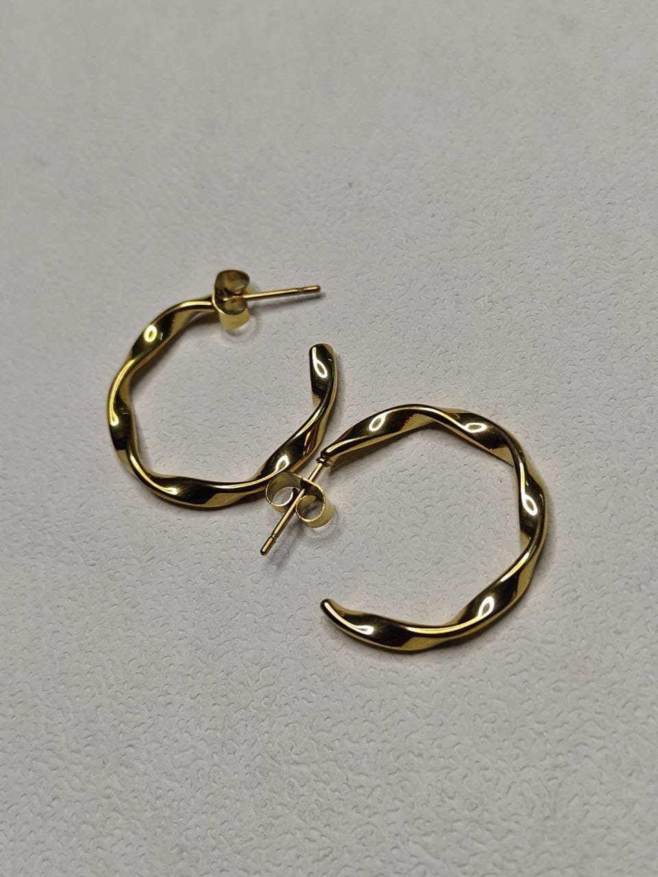 Aurora Wave Hoops – Sculptural Textured Gold Earrings