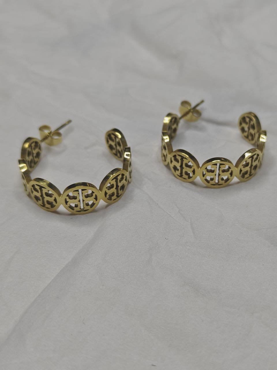 Noor Gold-Plated Filigree Hoop Earrings