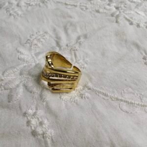 The Dune Ring – Sculpted Gold Wrap with Crystal Accents